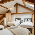 Cozy Downtown Loft In *