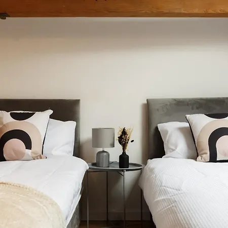 Cozy Downtown Loft In Lägenhet *