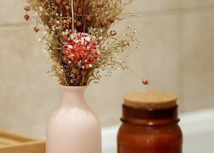 Cozy Downtown Loft In *