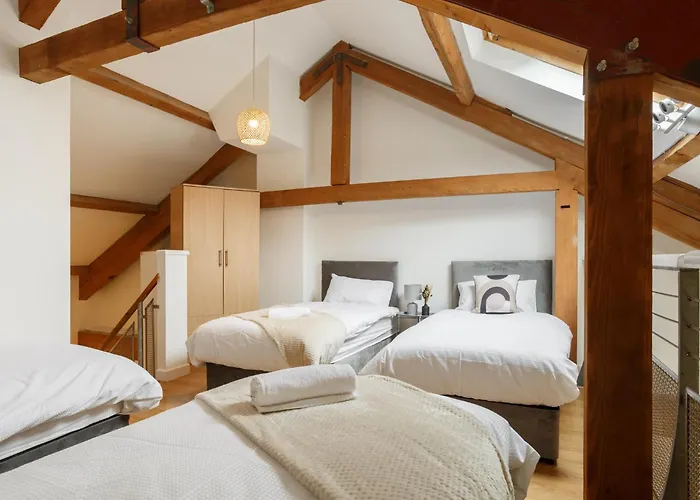 Cozy Downtown Loft In *